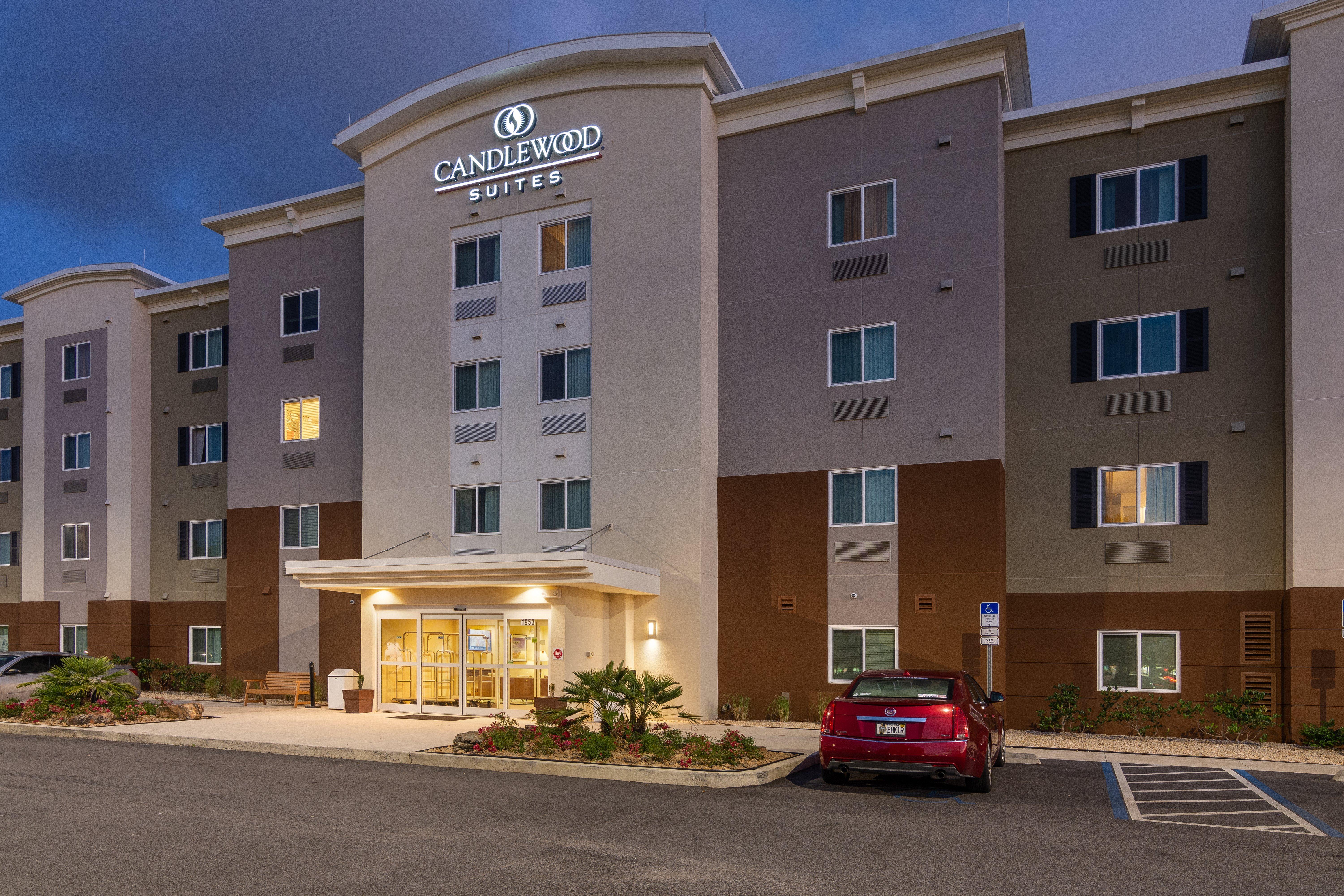 Candlewood Suites - Pensacola - University Area By Ihg Exterior foto