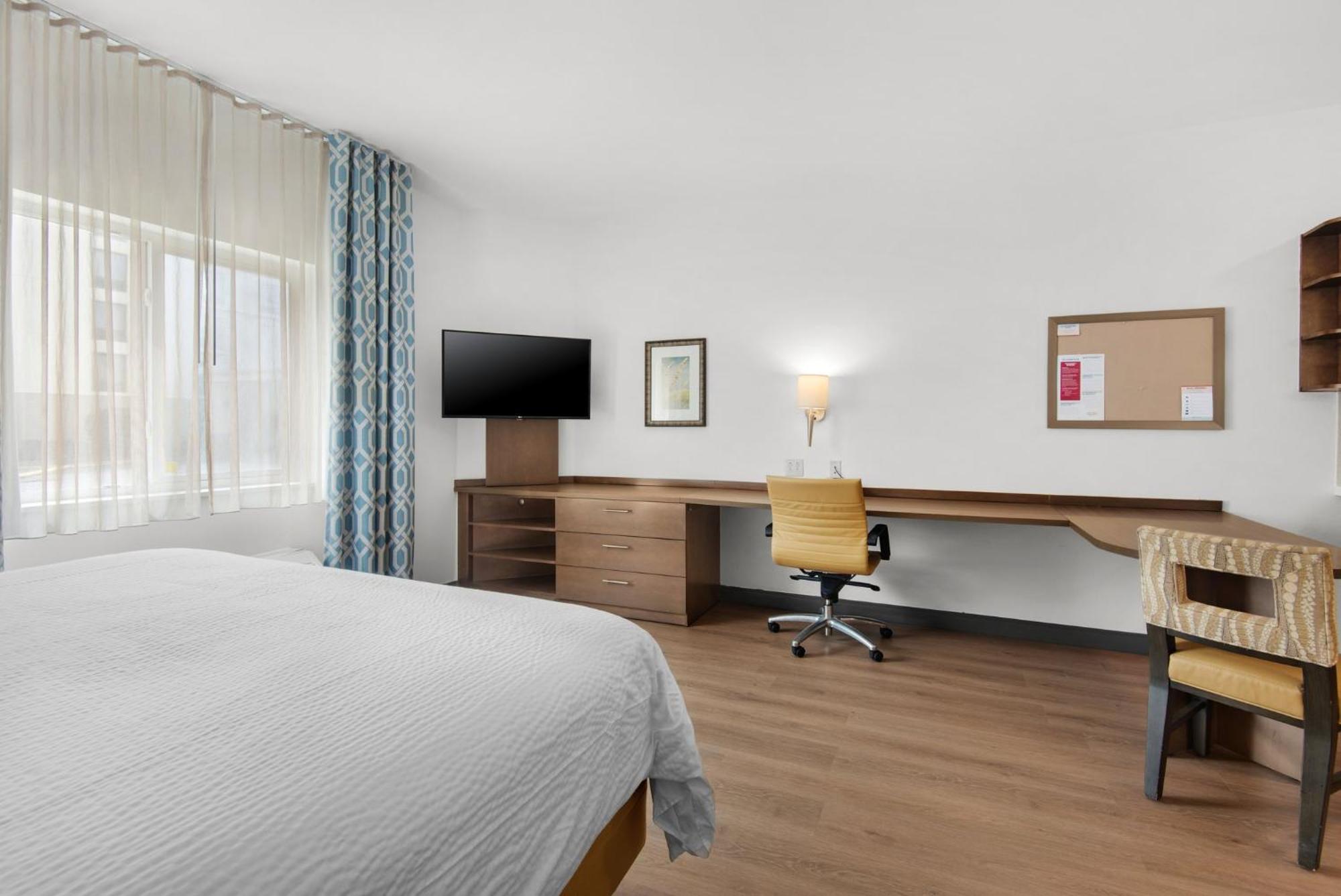 Candlewood Suites - Pensacola - University Area By Ihg Exterior foto
